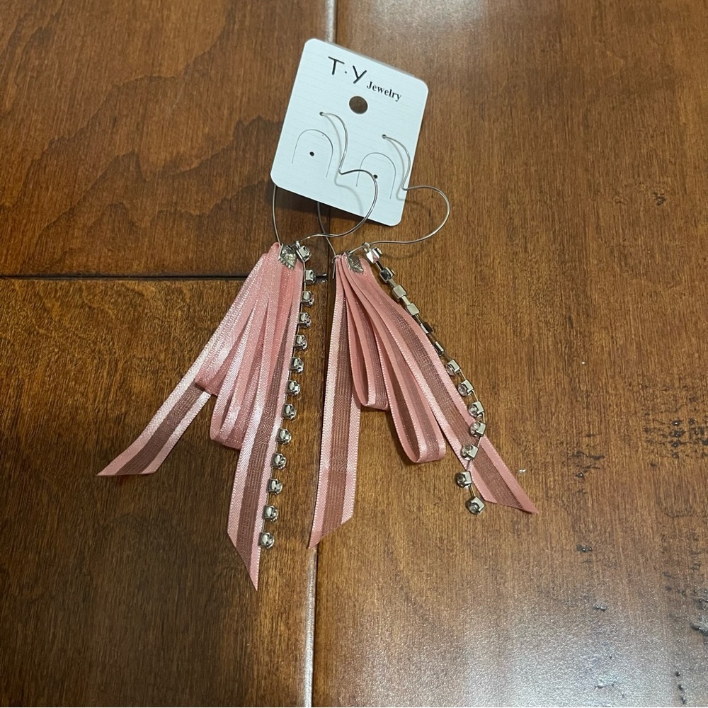 Baby pink ribbon Earrings